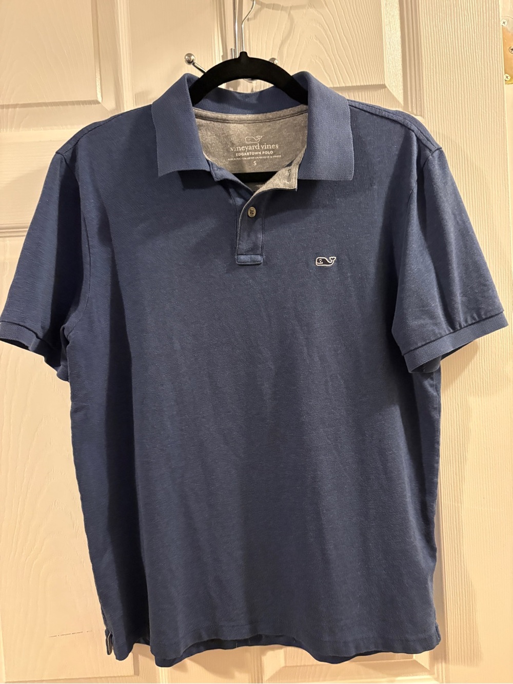 Vineyard Vines Men’s Navy Blue Polo with Whale Logo